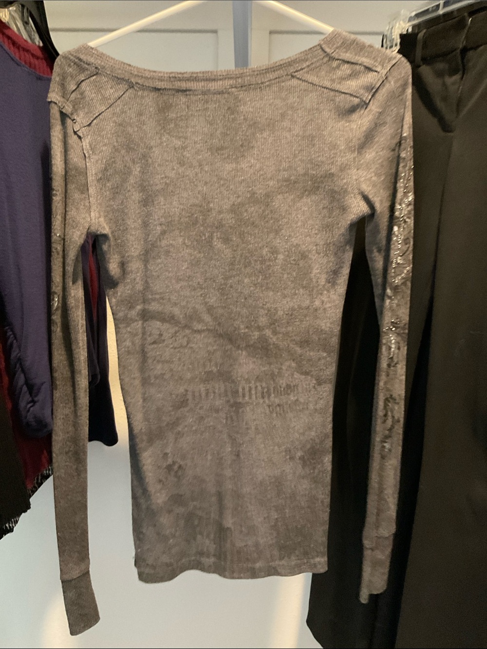 Affliction Long Sleeve Scoop Neck Tee - Gray with Fleur-de-Lis Detail - Picture 3 of 3